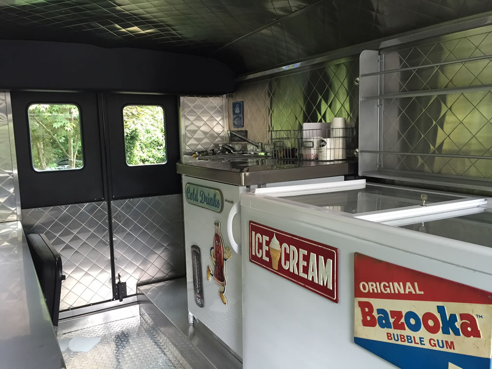 Divco restoration - The Chillwagon Ice Cream Truck